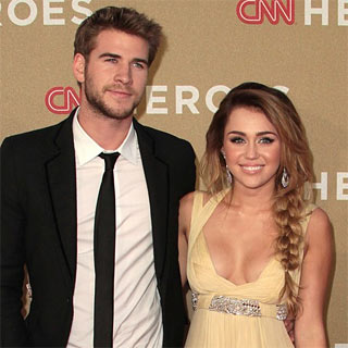 Miley Cyrus y Liam hemsworth Miley Cyrus y Liam hemsworth